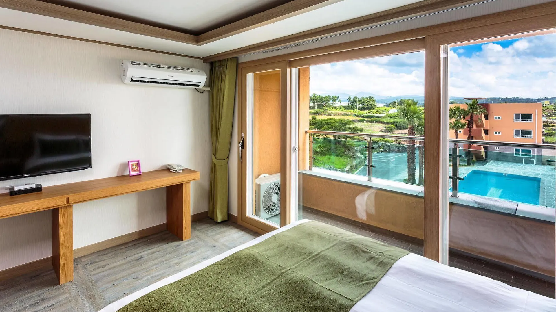 Suandsu Resort Jeju 3*,